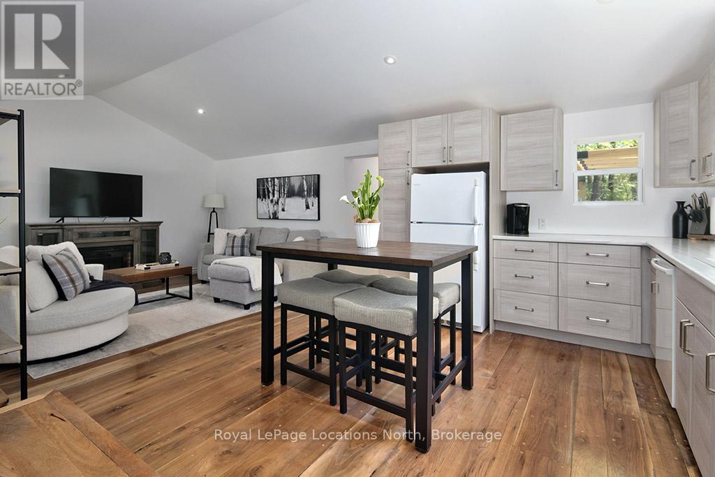 486056 GREY ROAD 30 - 9