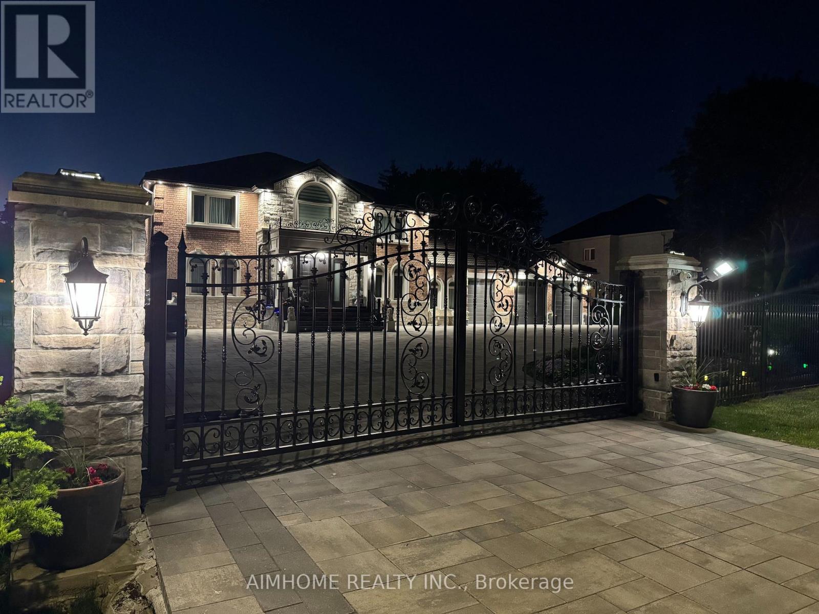 42 LEE AVENUE - 48