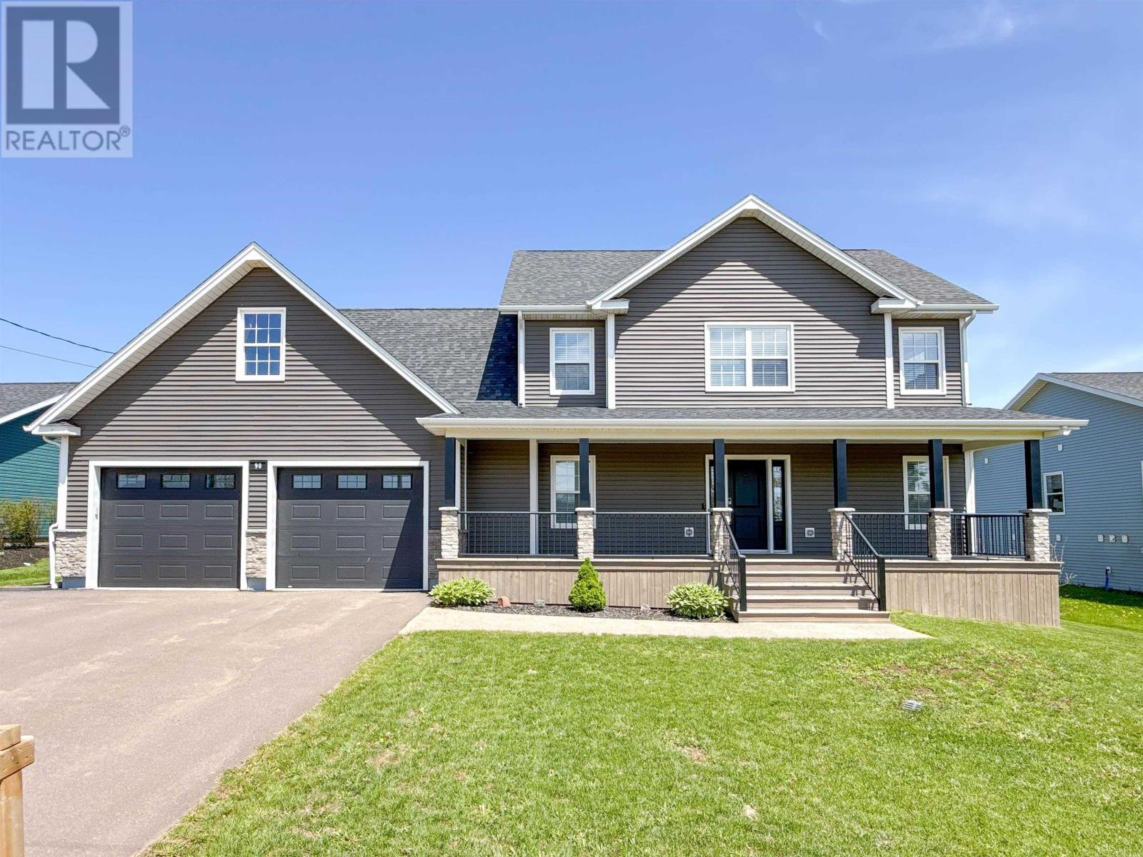 90 Macrae Drive - 1