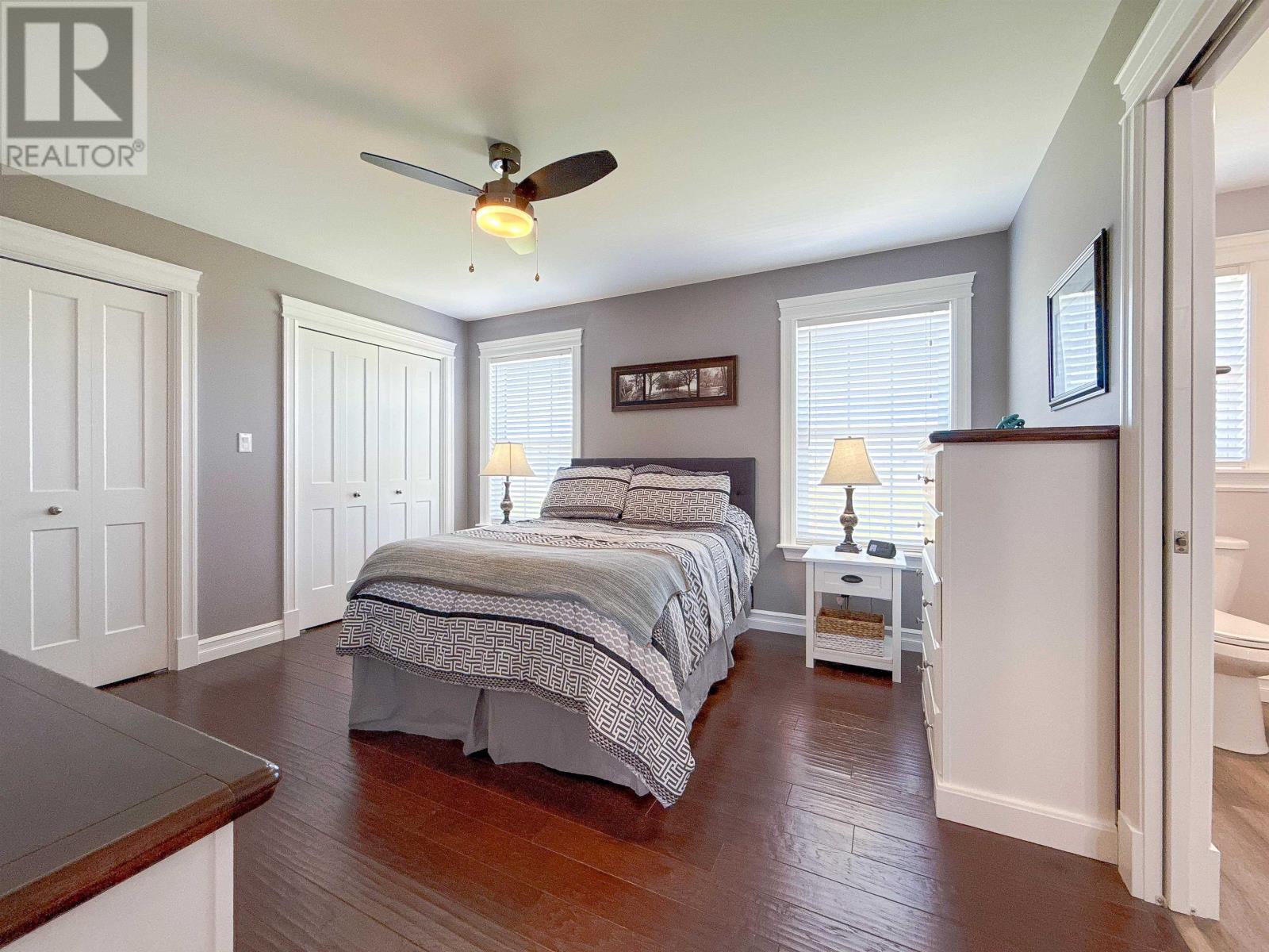 90 Macrae Drive - 30