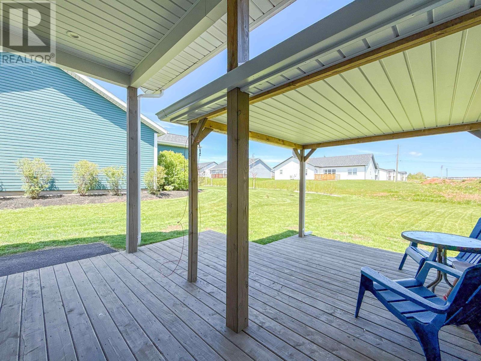 90 Macrae Drive - 43