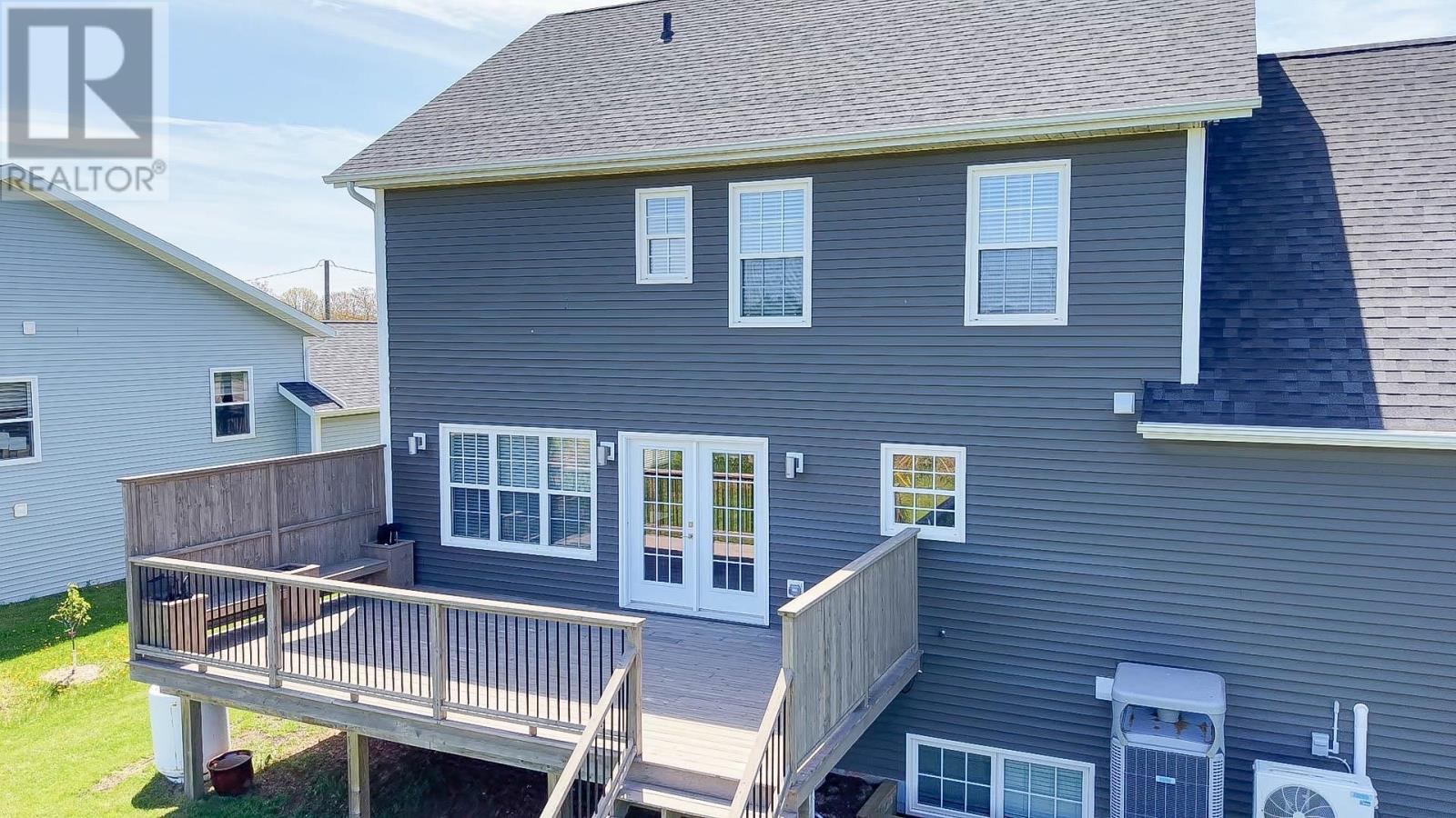 90 Macrae Drive - 50