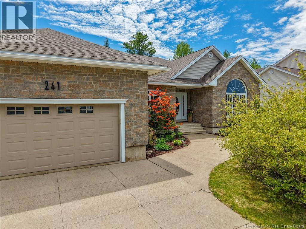 241 Summerhill Row - Image 2