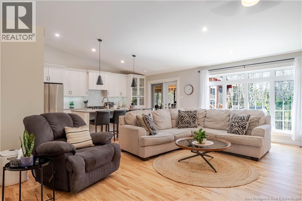 241 Summerhill Row - 18