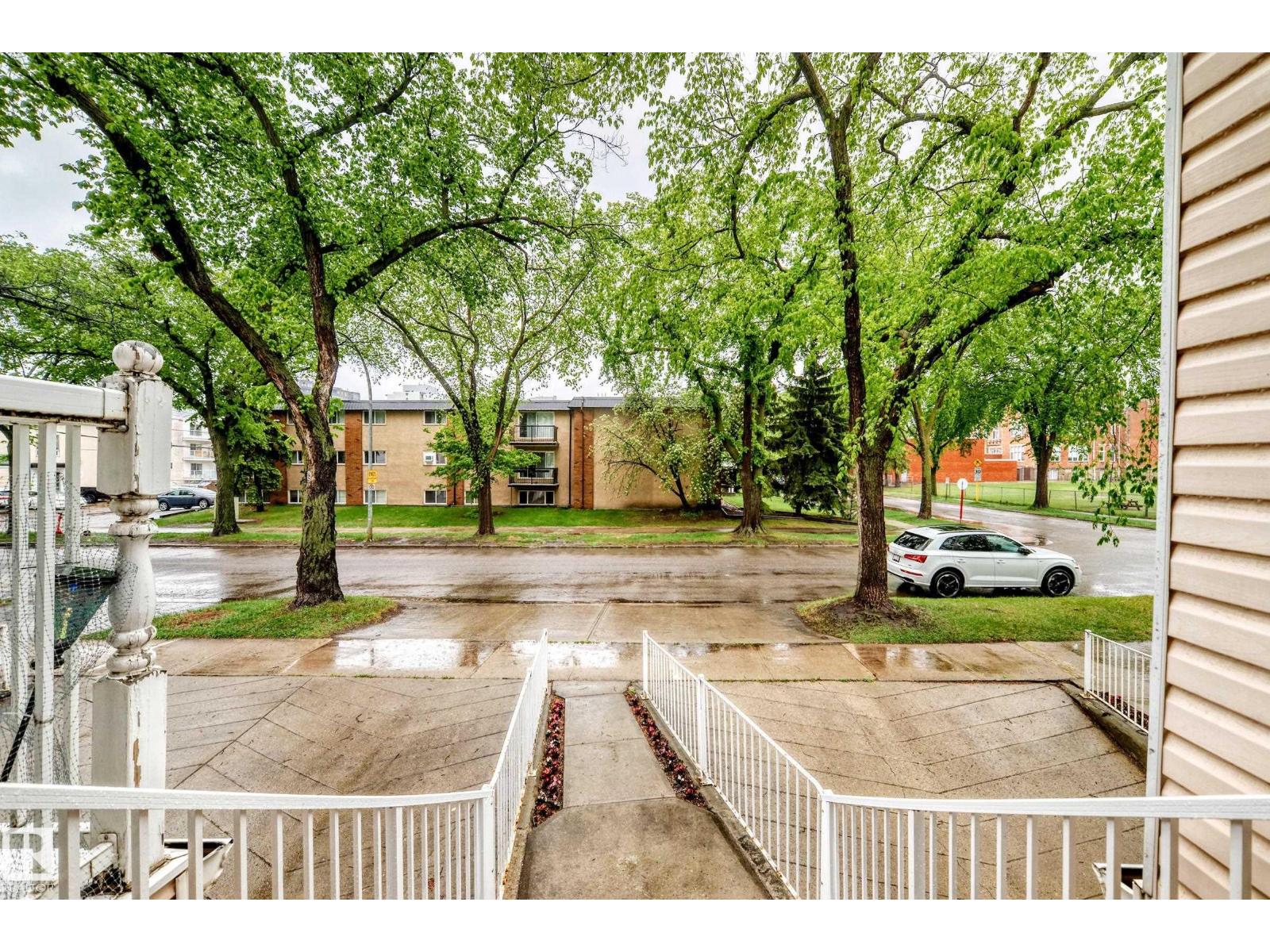 11650 103 AV NW - 20