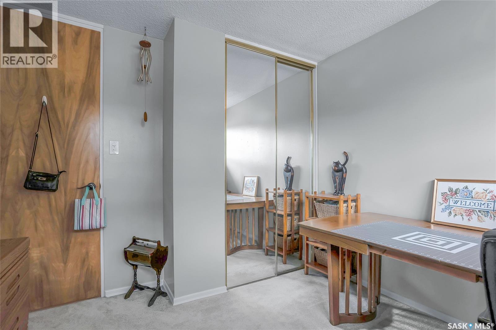 814 Arlington AVENUE - 22