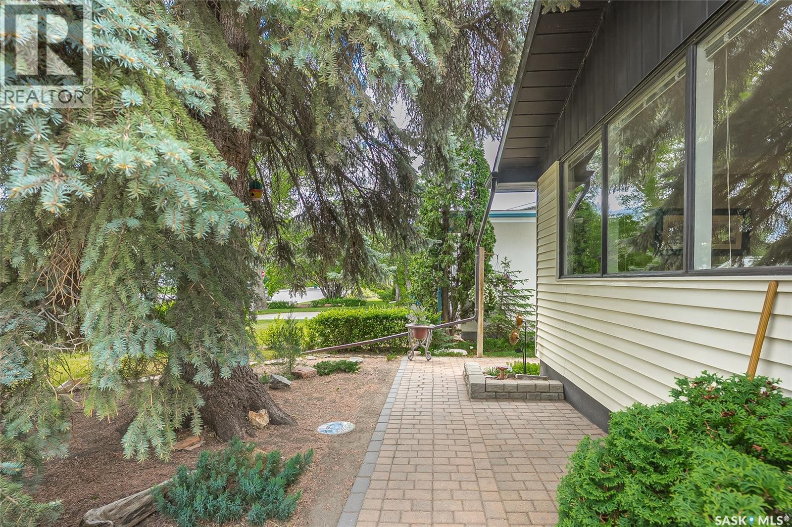 814 Arlington AVENUE - 41