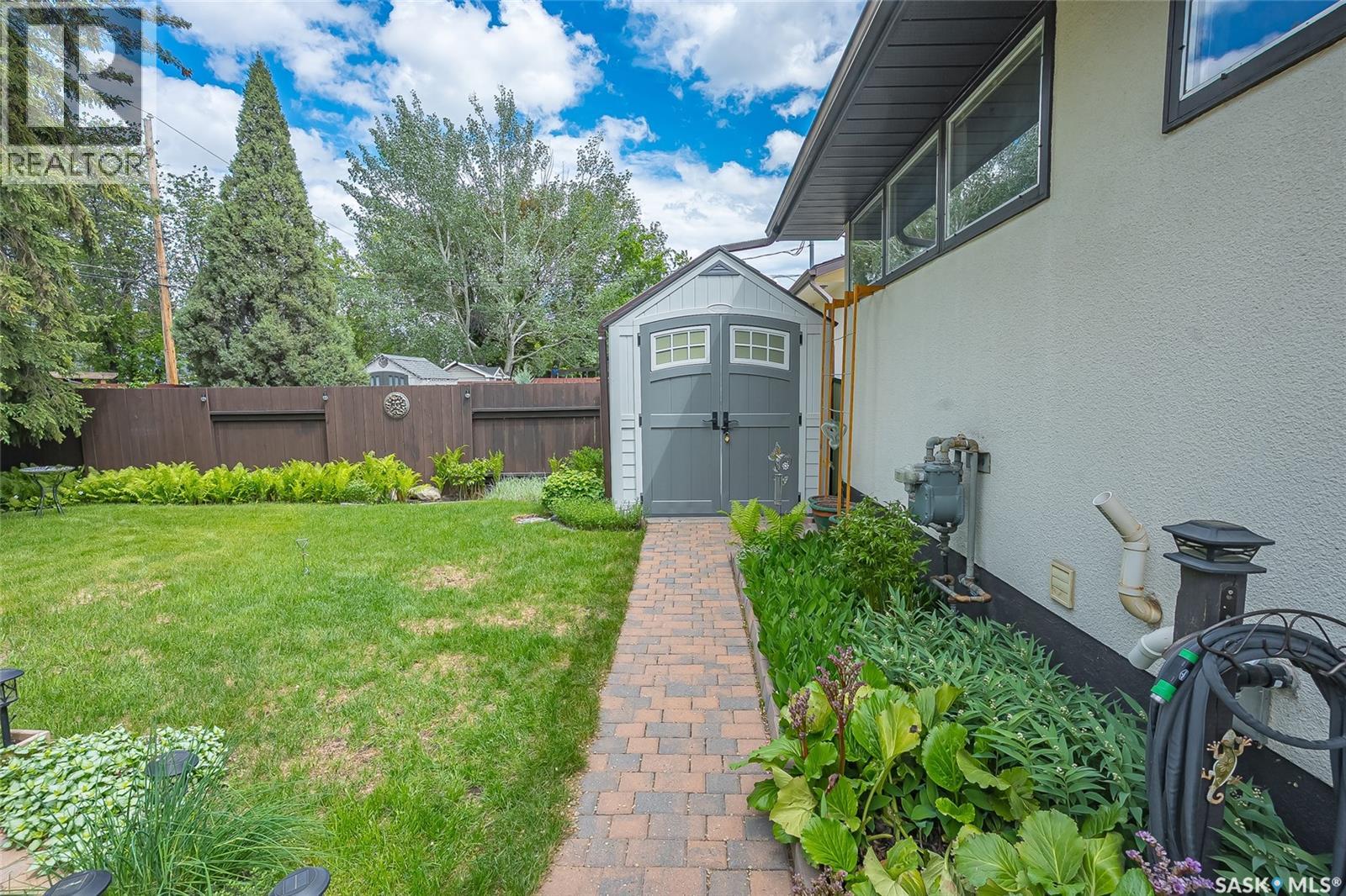 814 Arlington AVENUE - 48