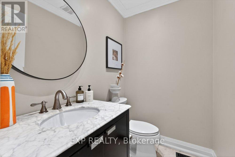 84 JUDITH AVENUE - 20