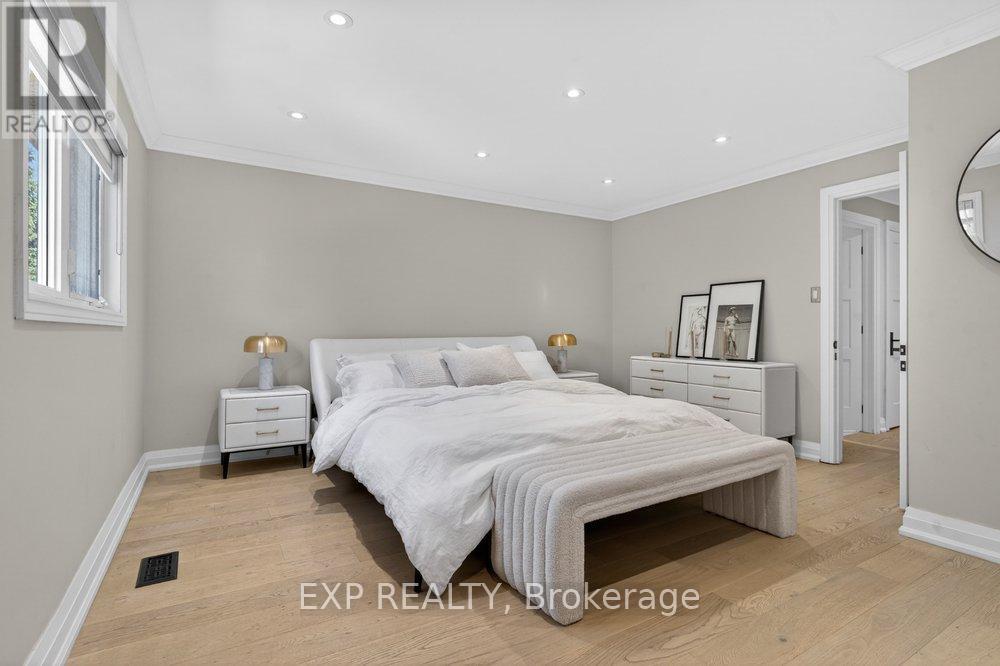 84 JUDITH AVENUE - 30
