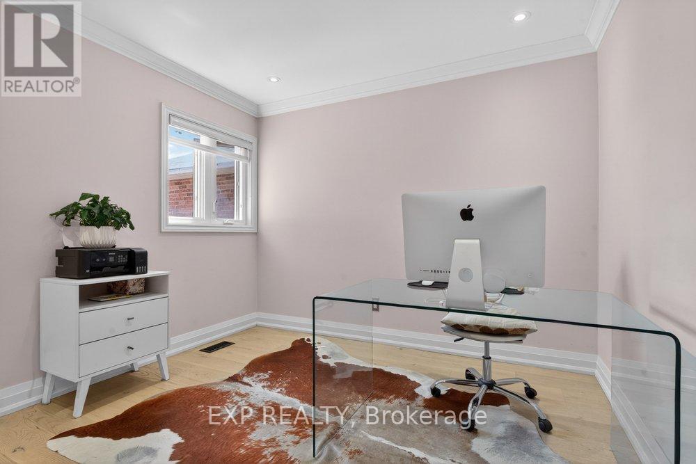 84 JUDITH AVENUE - 35