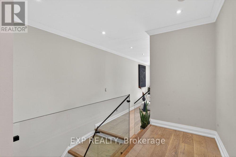 84 JUDITH AVENUE - 37