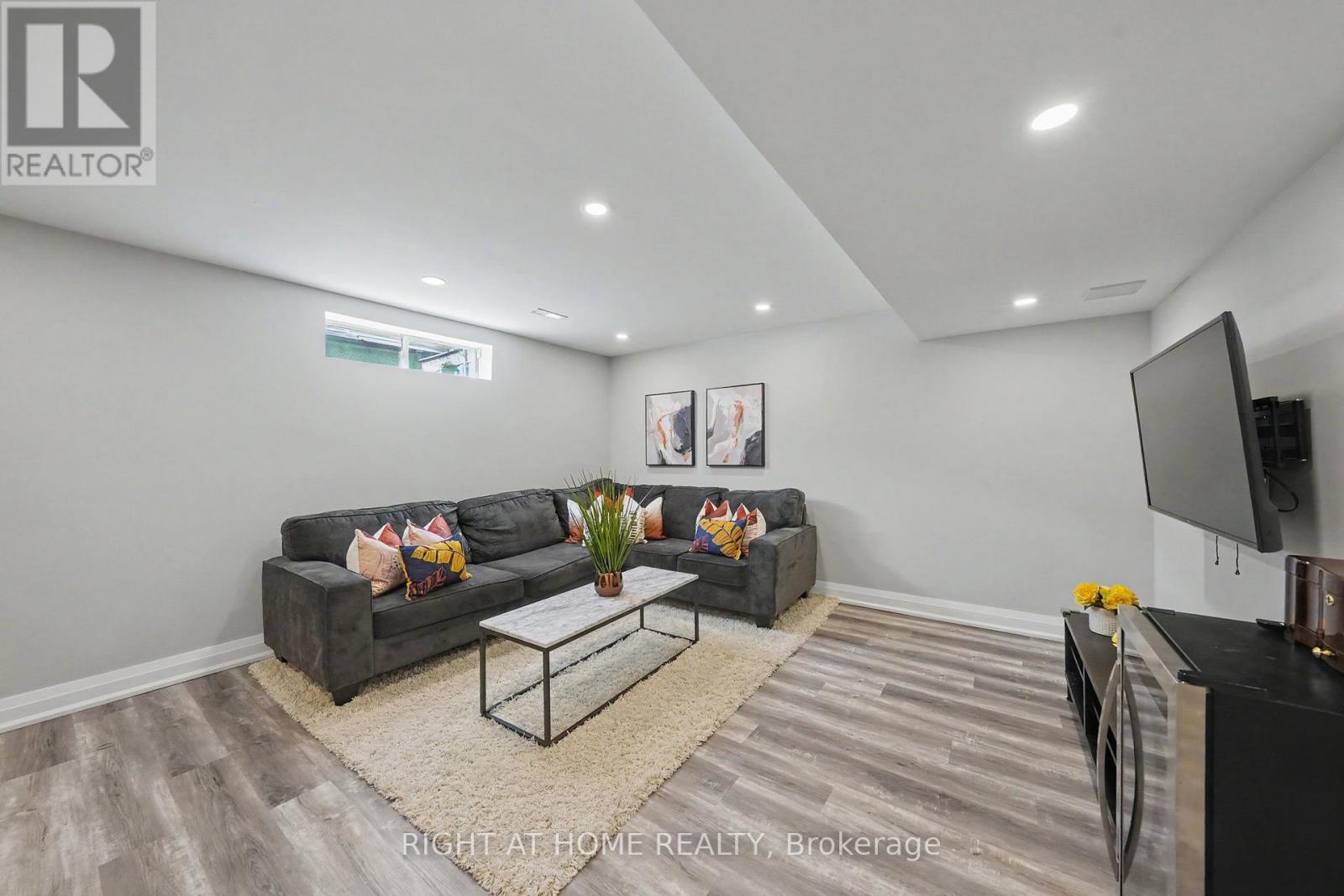 235 MONTEBELLO AVENUE - 23