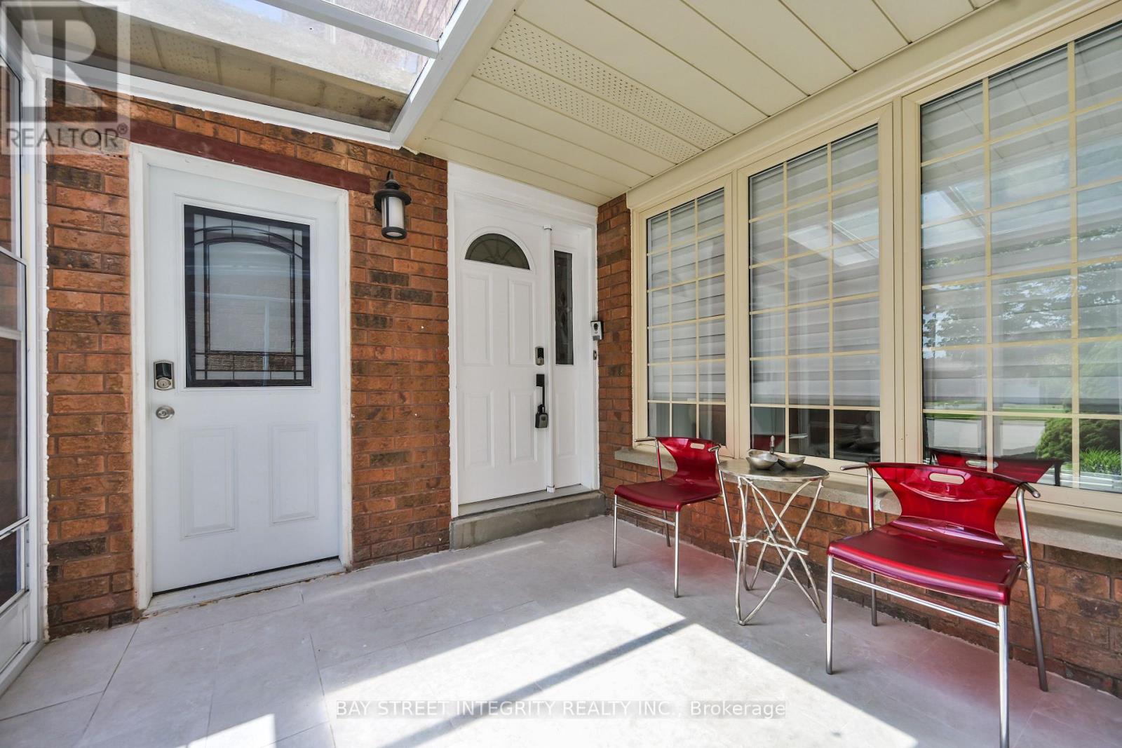 111 MICHENER CRESCENT - 3