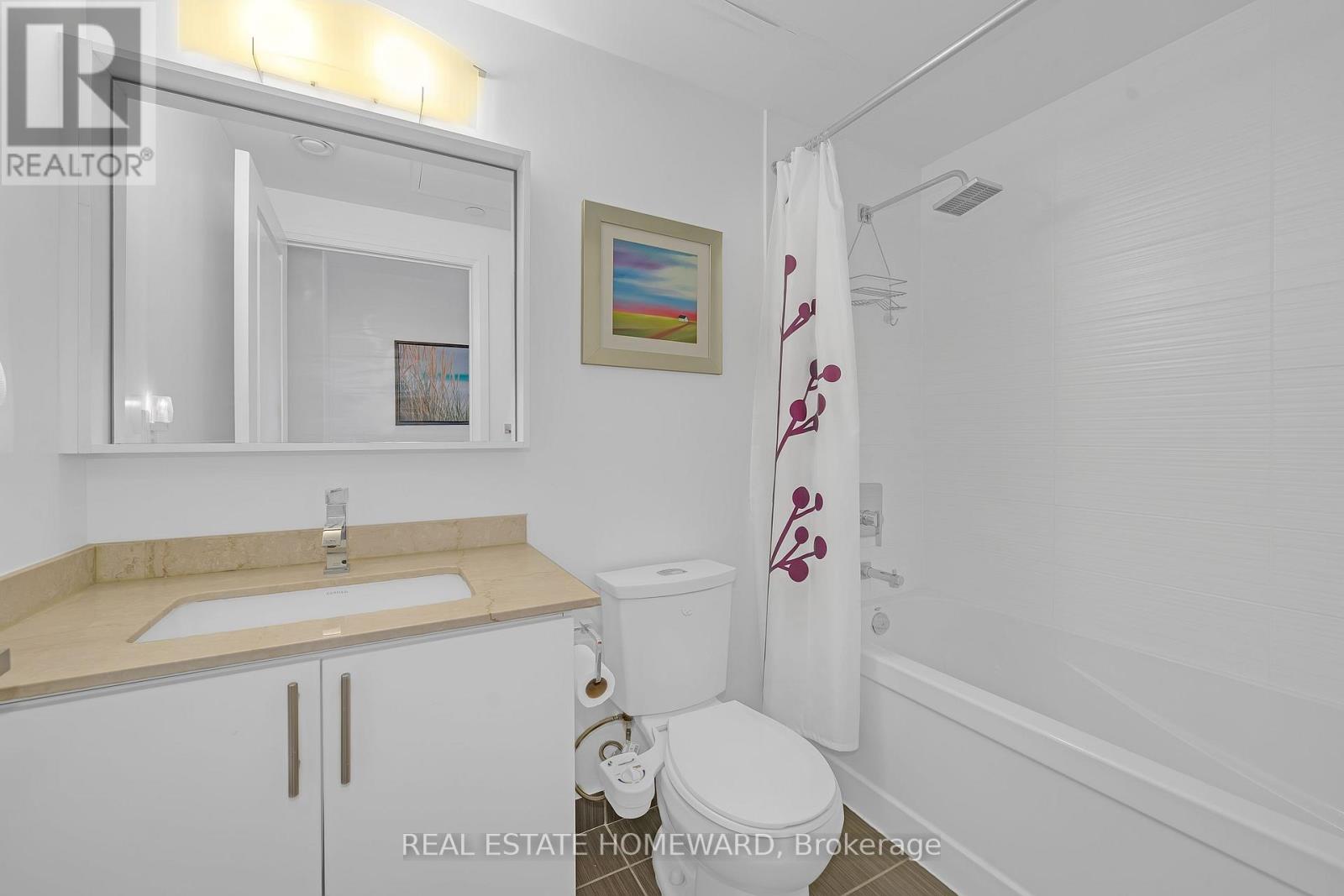 #1525 7161 YONGE STREET - 15