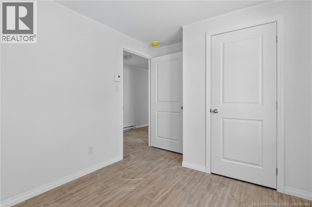 13 Condon Crescent - 15