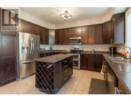 Kitchen - 18 Graihawk Drive, Barrie, ON L4N6G4 Photo 13