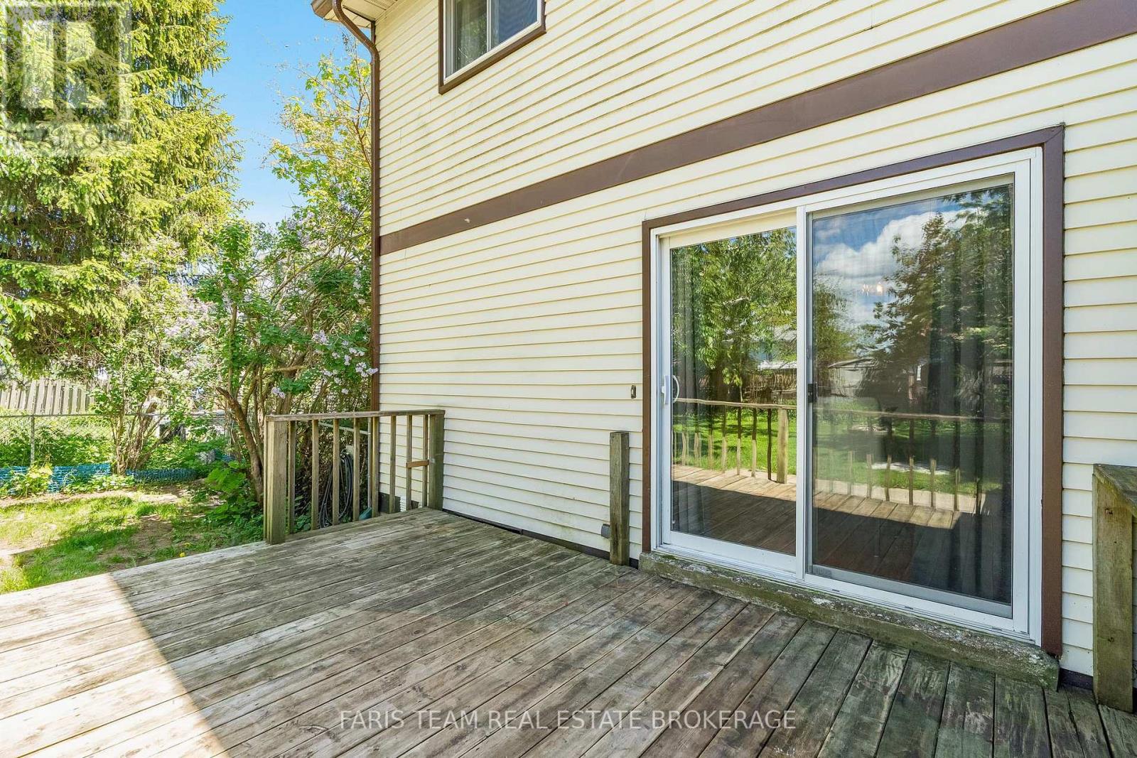 37 WILDE PLACE - 33
