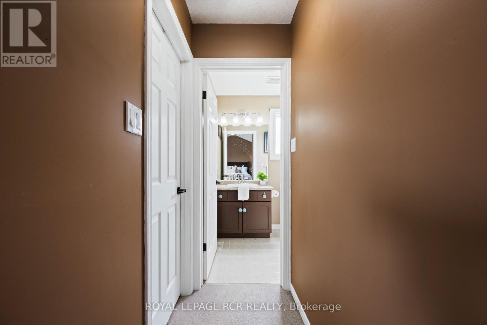 16 ALTHORP DRIVE - 31