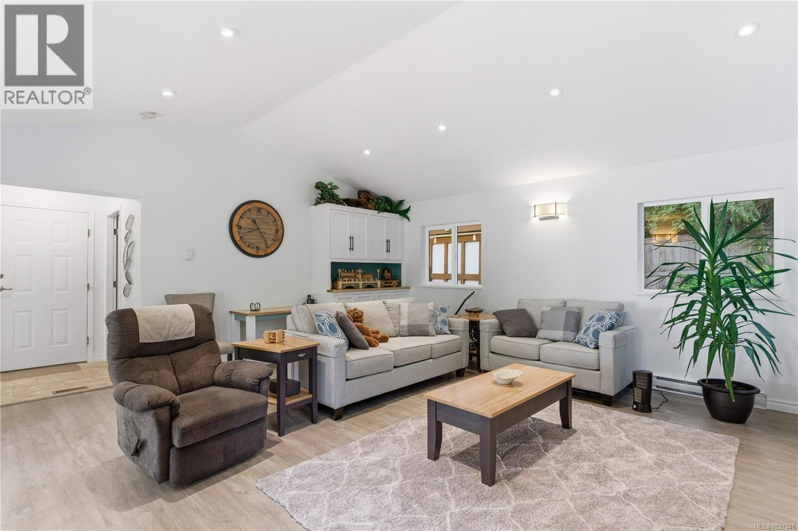  2484 Gibbs Place, Mill Bay