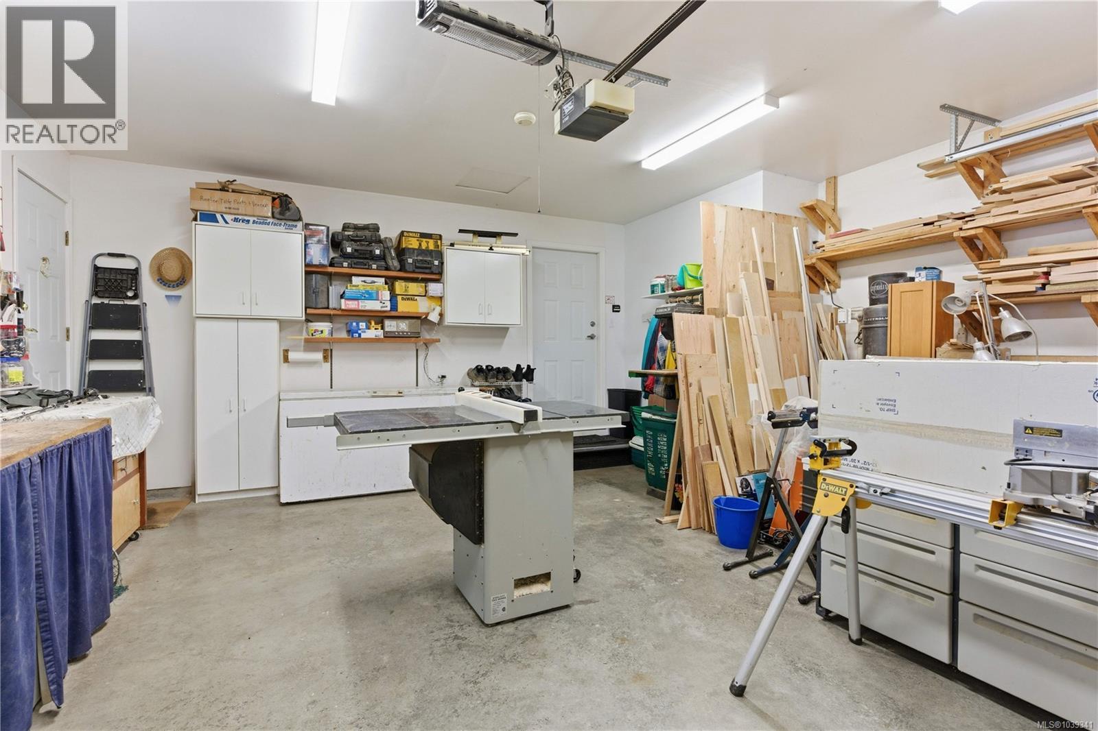  2484 Gibbs Place, Mill Bay
