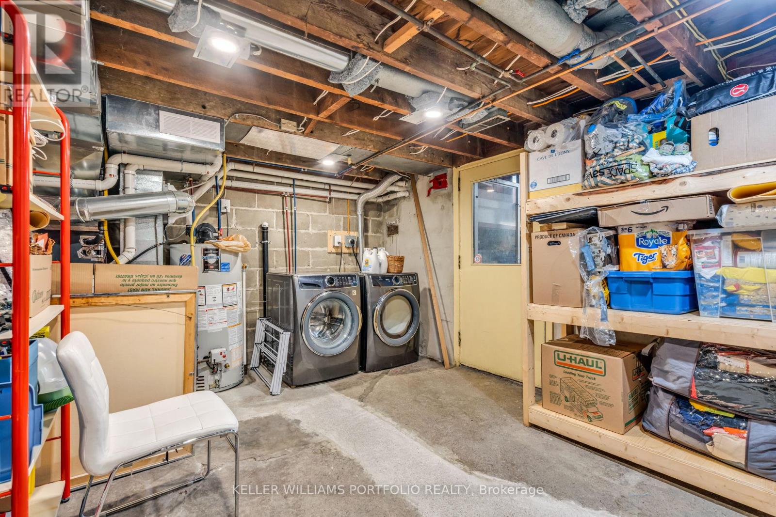 210 BICKNELL AVENUE - 26