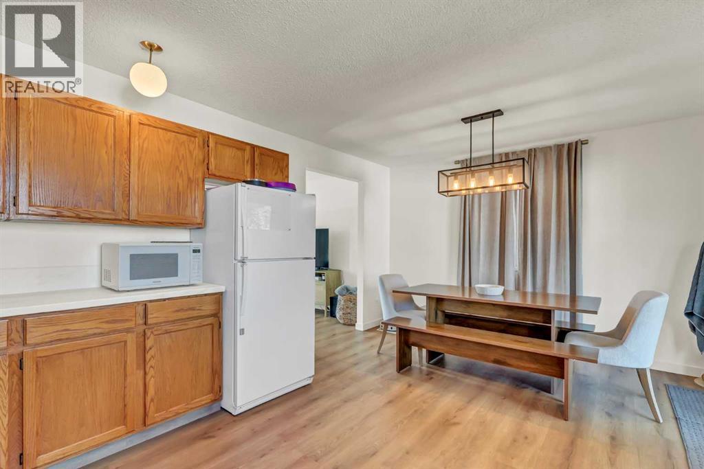 10 Hayward Court NE - 18