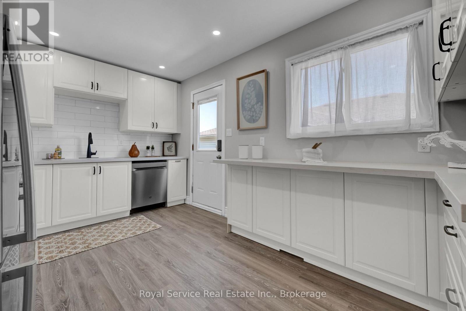 58 JOHN SCOTT COURT - 11