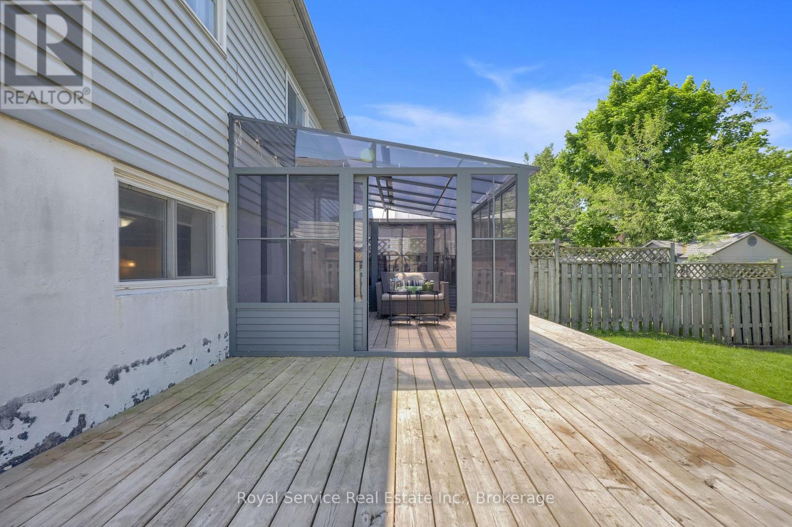 58 JOHN SCOTT COURT - 33