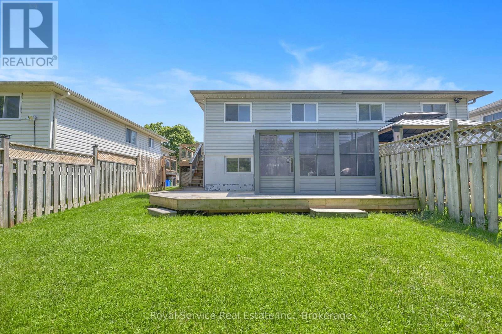 58 JOHN SCOTT COURT - 36