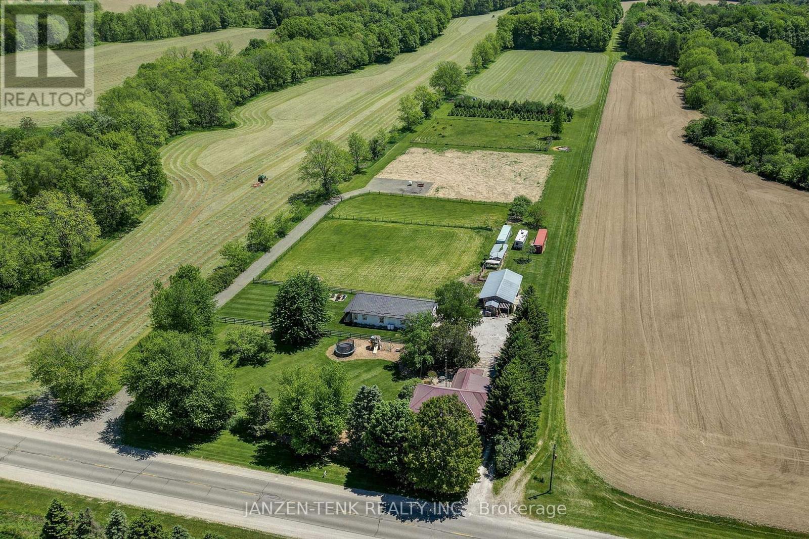 7782 QUAKER ROAD