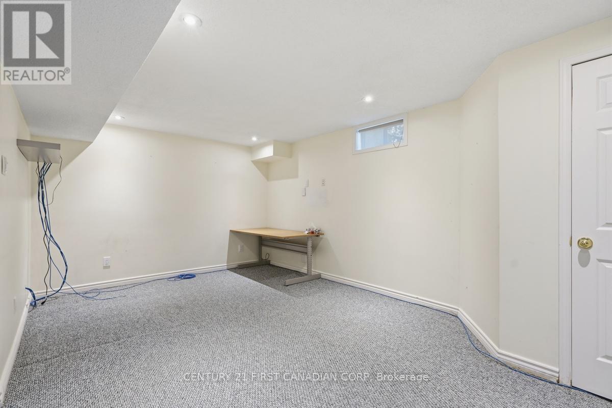 267 PINE VALLEY DRIVE - 35