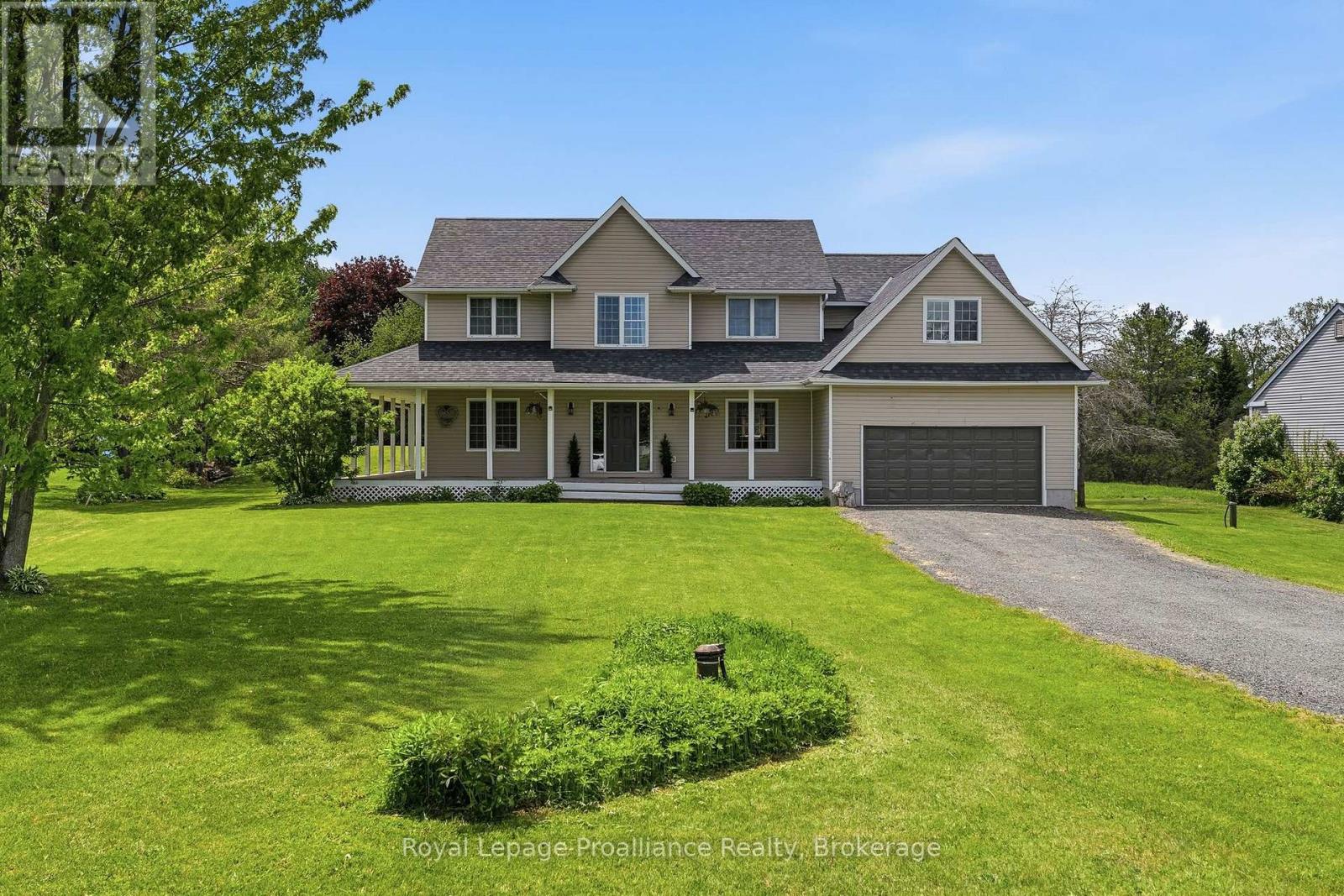 3937 LAROSE CRESCENT - 1