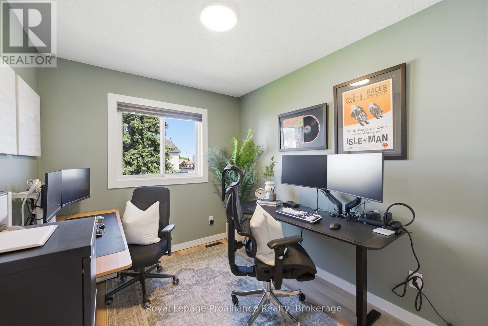 41 BURNHAM BOULEVARD - 35