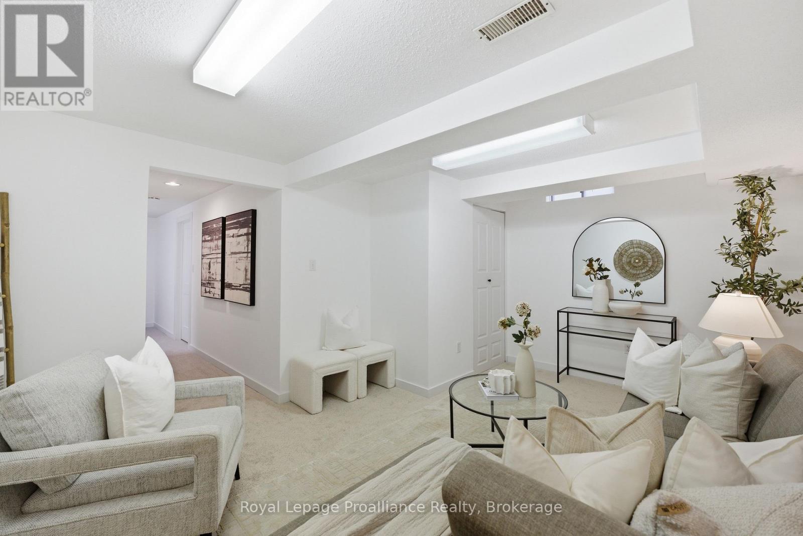 41 BURNHAM BOULEVARD - 40