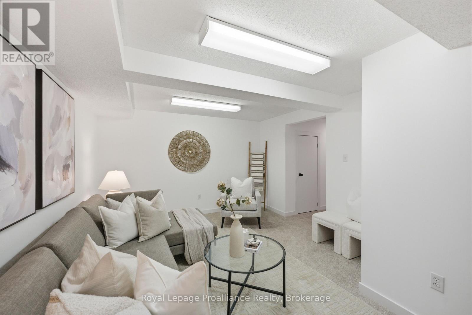 41 BURNHAM BOULEVARD - 41