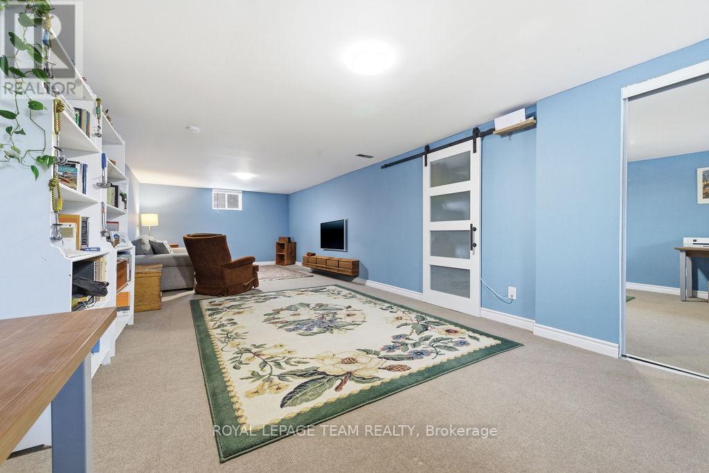 285 FOYMOUNT ROAD - 23