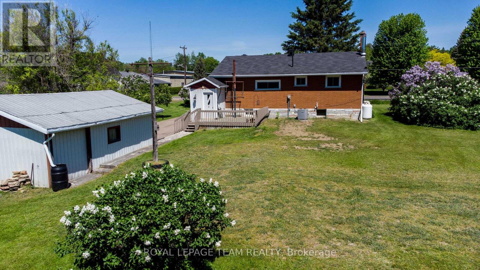 285 FOYMOUNT ROAD - 31