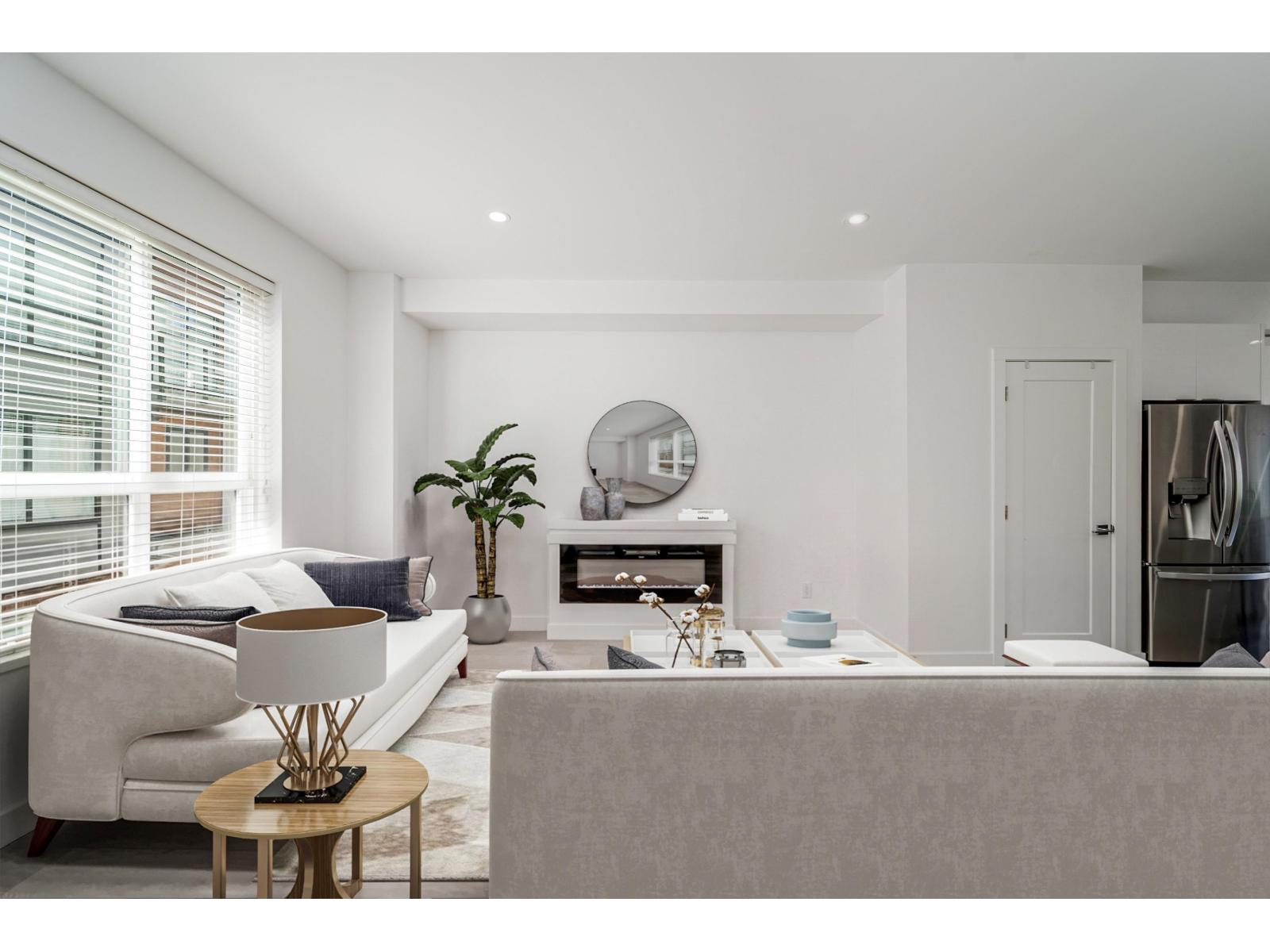 House in Langley - Image 4