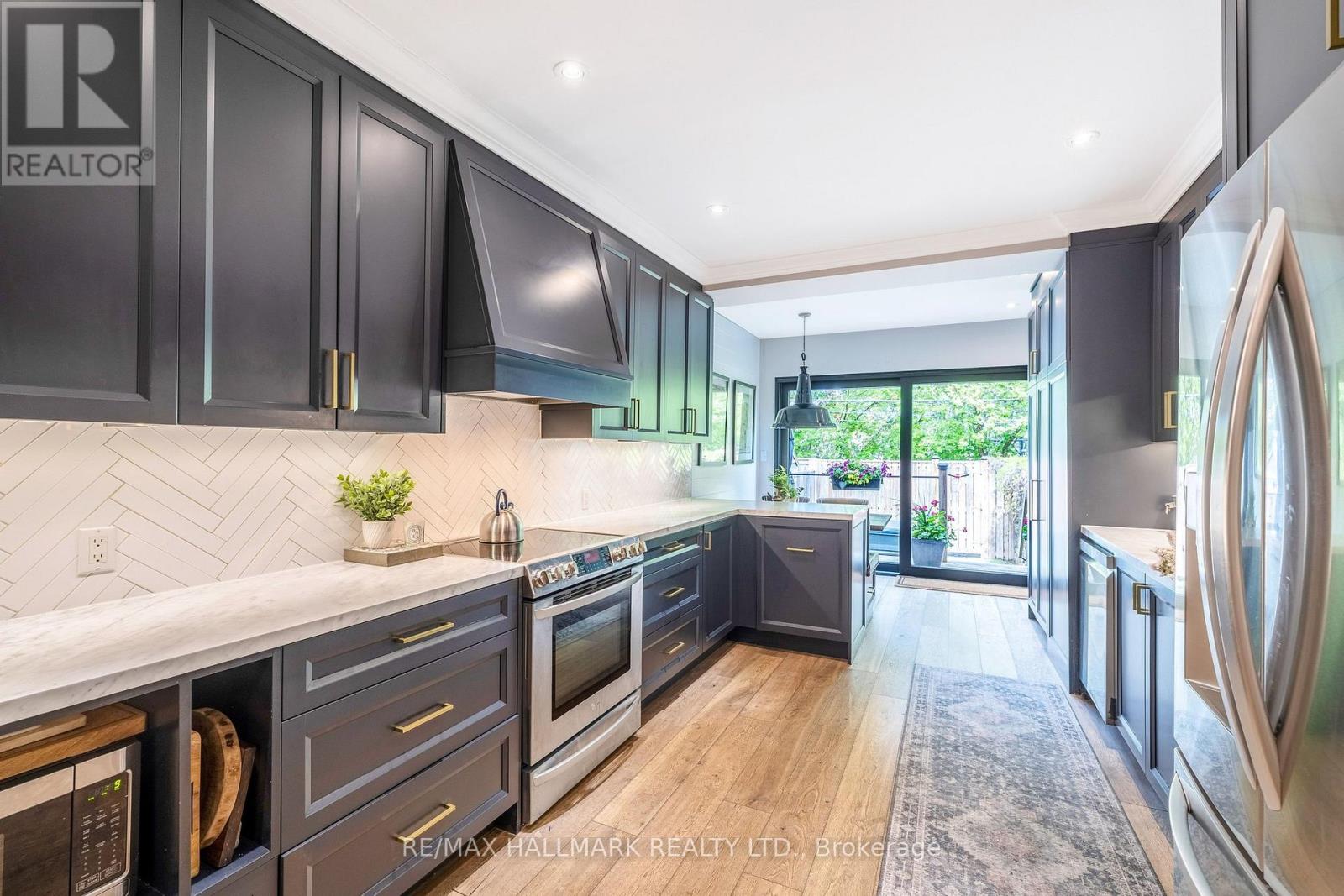 75 TIVERTON AVENUE - 9