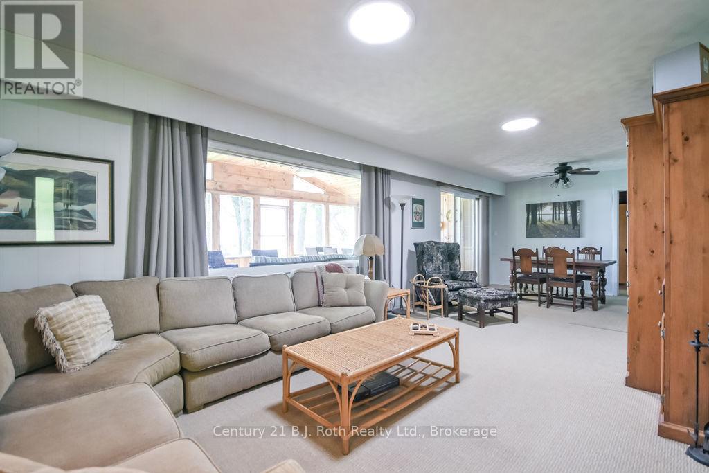 2551 AMIGO DRIVE - 15