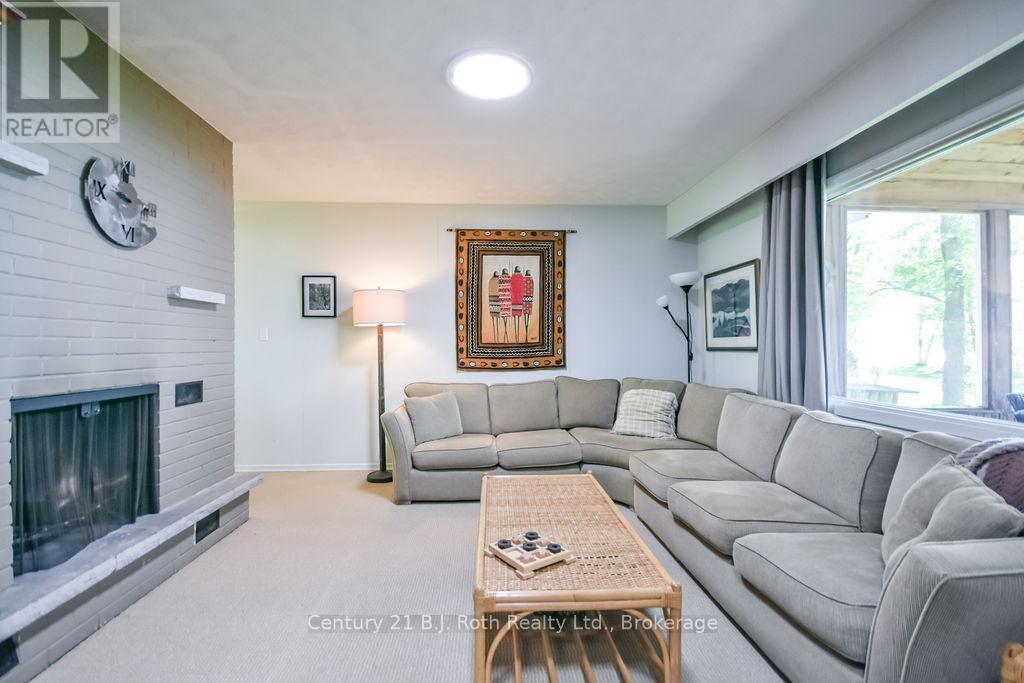 2551 AMIGO DRIVE - 16