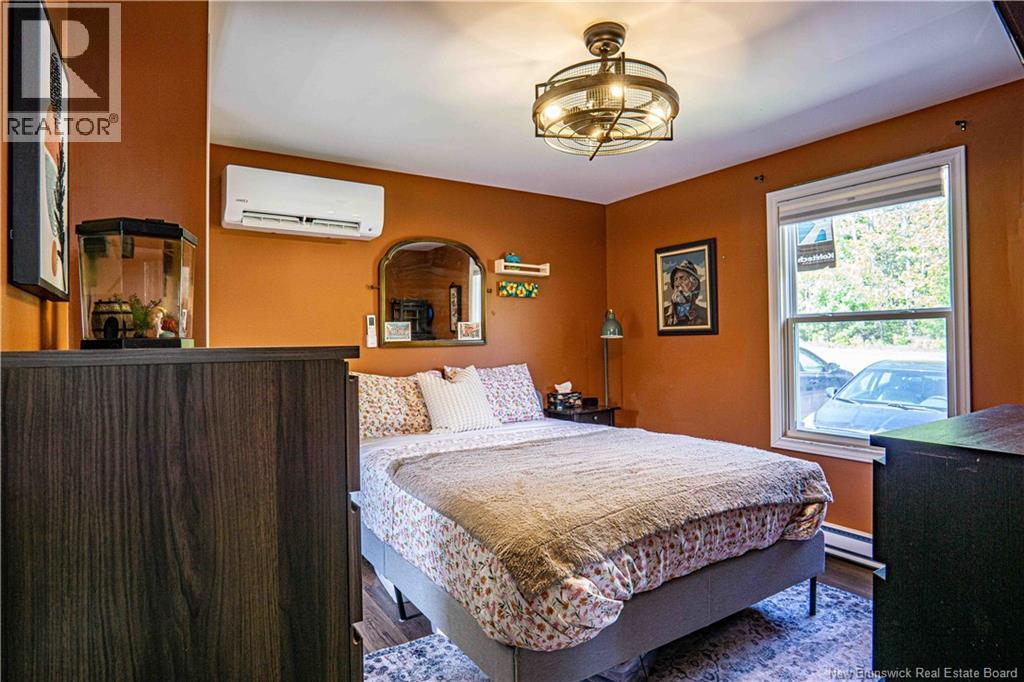1388 Post Road - 17