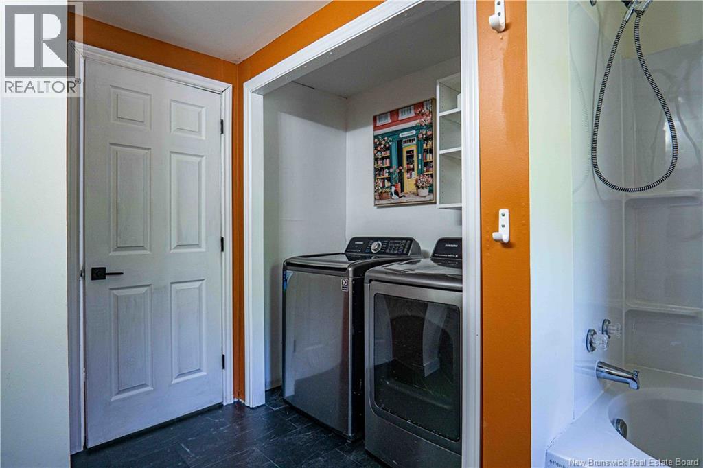 1388 Post Road - 27