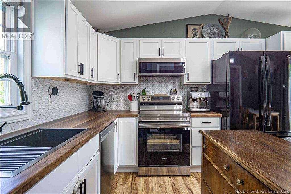 1388 Post Road - 5