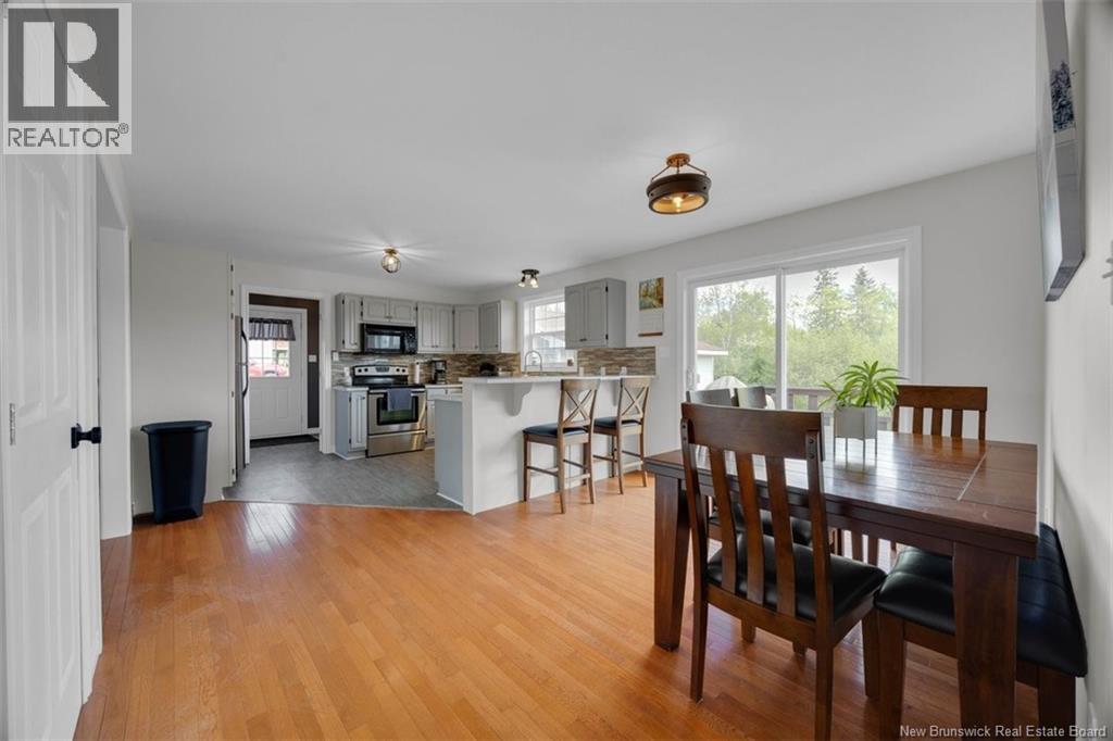 14 Lorie Lane - 10