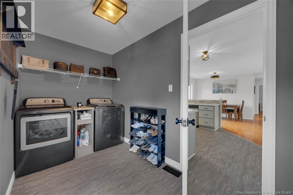 14 Lorie Lane - 14