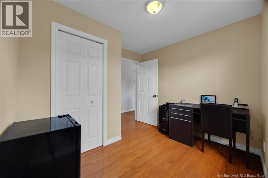14 Lorie Lane - 17