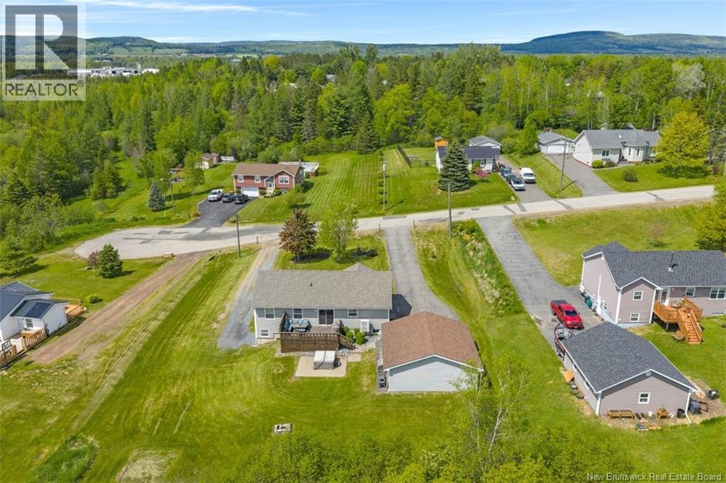 14 Lorie Lane - 37