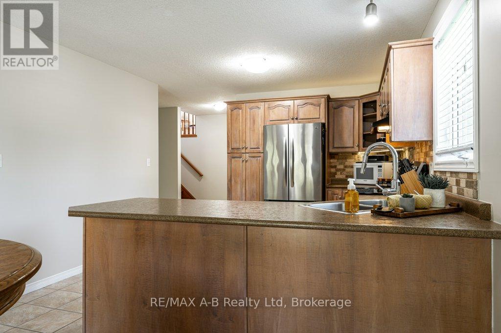 310 WETTLAUFER STREET - 11